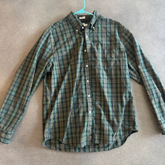Men’s pre owned in good condition JCrew olive green plaid button down shirt - Picture 1 of 6
